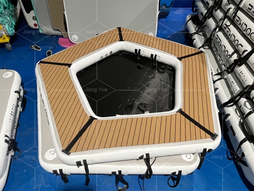 Customized Color Wood Round Water Hammock Raft For Lakes And Parties